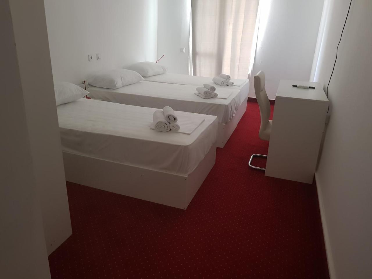 קריקווניצה Hotel Park מראה חיצוני תמונה