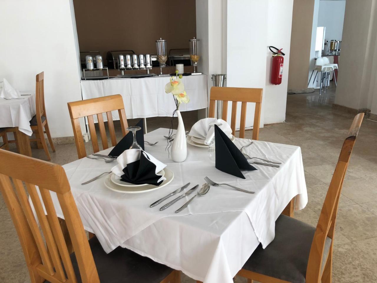 קריקווניצה Hotel Park מראה חיצוני תמונה